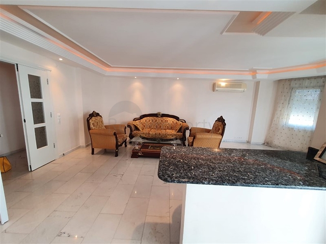 2+1 Wohnung an der ersten Küste in Tosmur