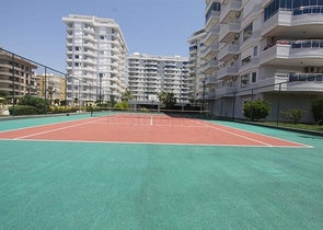 2+1 Wohnung an der ersten Küste in Tosmur