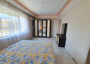 2+1 Wohnung an der ersten Küste in Tosmur