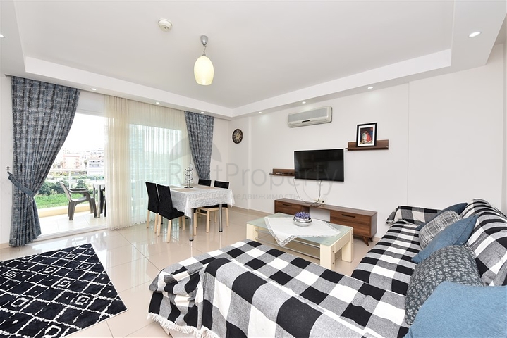 Geräumige Wohnung in unmittelbarer Nähe zum Meer in einer gemütlichen Gegend von Kestel