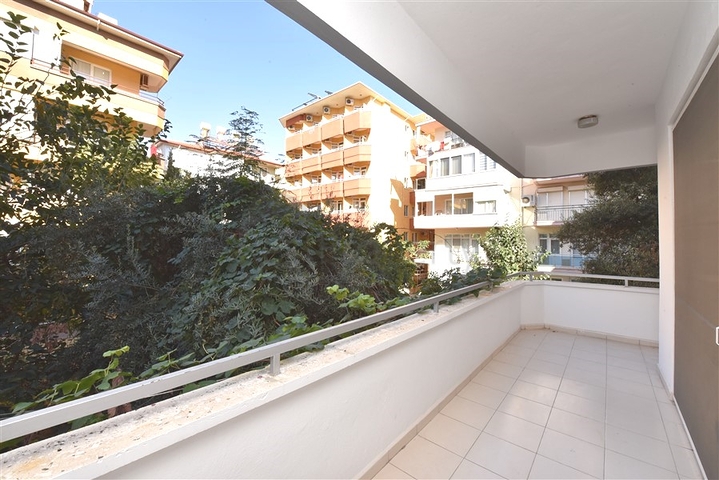 Apartment 2+1 im Zentrum von Alanya, 50m vom Meer entfernt, um die türkische Staatsbürgerschaft zu erhalten Apartment 2+1 im Zentrum von Alanya, 50m vom Meer entfernt, um die türkische Staatsbürgerschaft zu erhalten