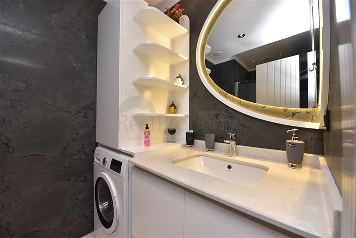 1+1 Wohnung mit Meerblick in einem neuen Komplex