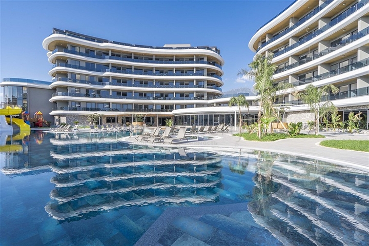 1+1 Wohnung mit Meerblick in einem neuen Komplex