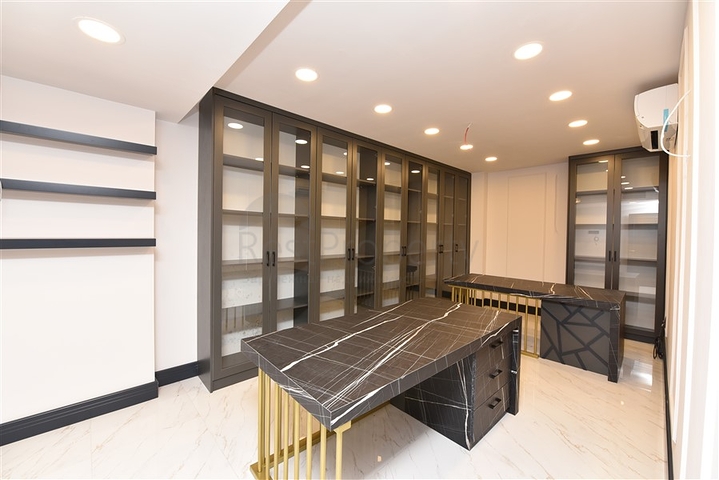 Geschäftsräume im Zentrum von Mahmutlar