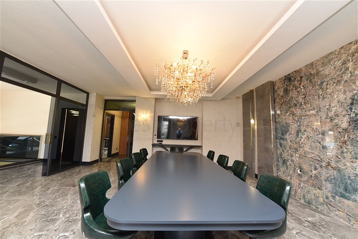 Geschäftsräume im Zentrum von Mahmutlar