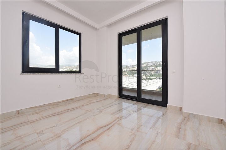 Geräumiges Penthouse mit fünf Schlafzimmern