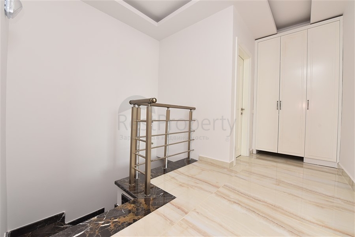 Geräumiges Penthouse mit fünf Schlafzimmern