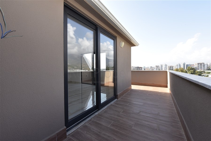 Geräumiges Penthouse mit fünf Schlafzimmern