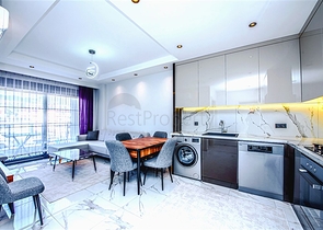 1+1 Wohnung in einem schicken Komplex im Stadtteil Oba