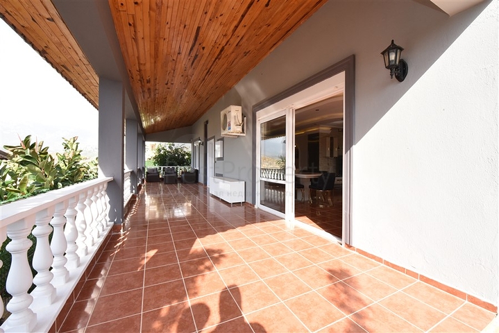 Villa mit Meerblick in Kargicak