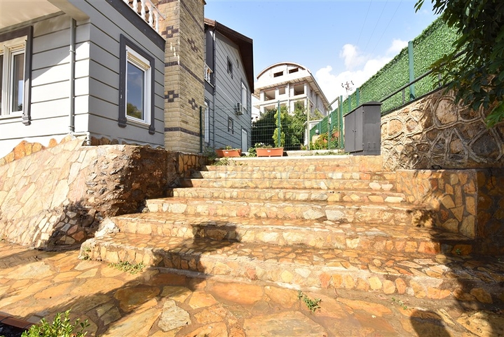 Villa mit Meerblick in Kargicak