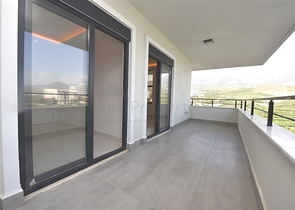 2+1 Apartment in einer Luxuswohnanlage in Mahmutlar