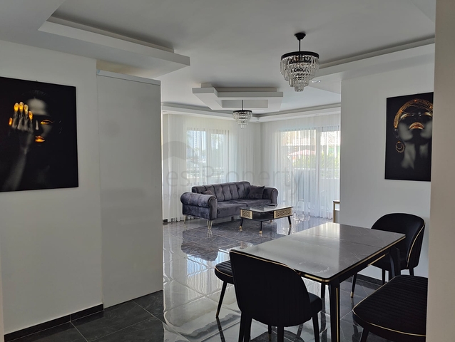 Gemütliche 2+1 Wohnung in der Nähe des Meeres