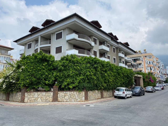 3+1 Wohnung mit separater Küche im Zentrum von Alanya