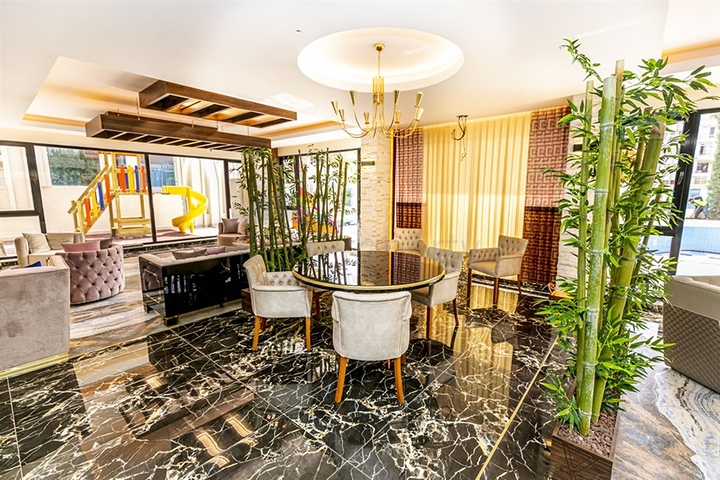 Schicke 2+1-Wohnung im beliebtesten Komplex des Bezirks Mahmutlar