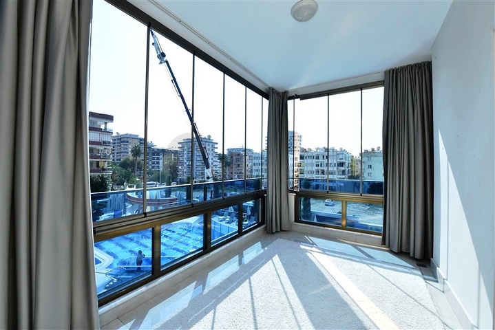 Schicke 2+1-Wohnung im beliebtesten Komplex des Bezirks Mahmutlar