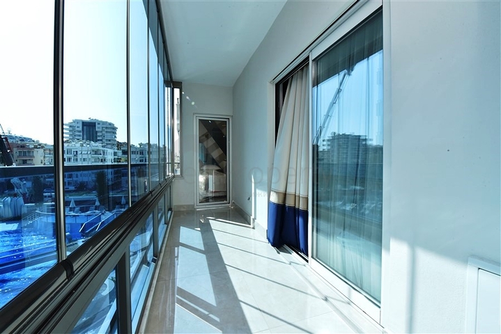 Schicke 2+1-Wohnung im beliebtesten Komplex des Bezirks Mahmutlar