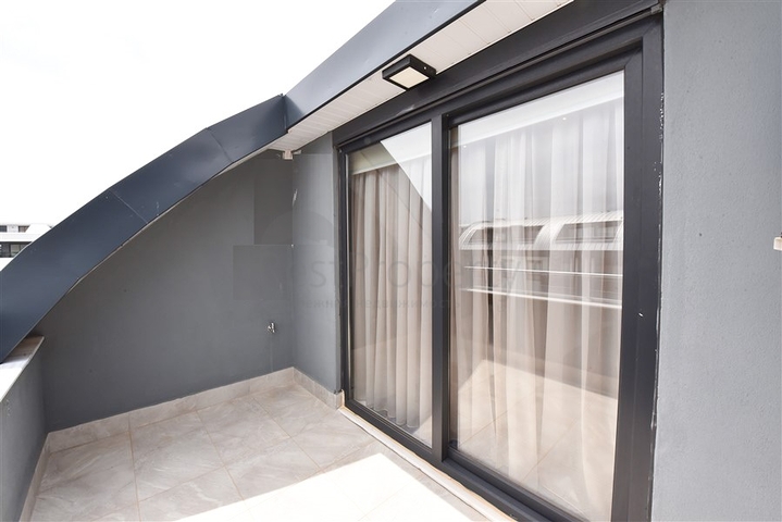 Möbliertes Penthouse im europäischen Bezirk Oba