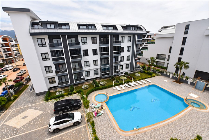 Möbliertes Penthouse im europäischen Bezirk Oba