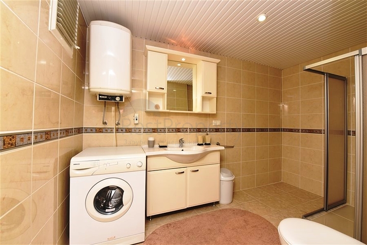 Geräumige 2+1-Wohnung im Stadtteil Dschikkilli