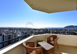 Geräumige 2+1-Wohnung im Stadtteil Dschikkilli