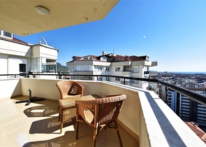 Geräumige 2+1-Wohnung im Stadtteil Dschikkilli