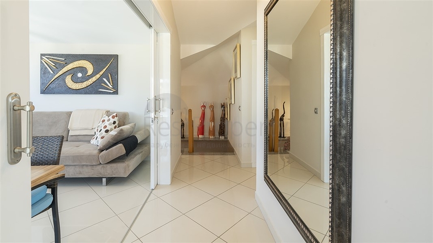 Wohnung 4+1 in der ersten Zeile mit der Möglichkeit der Staatsbürgerschaft 