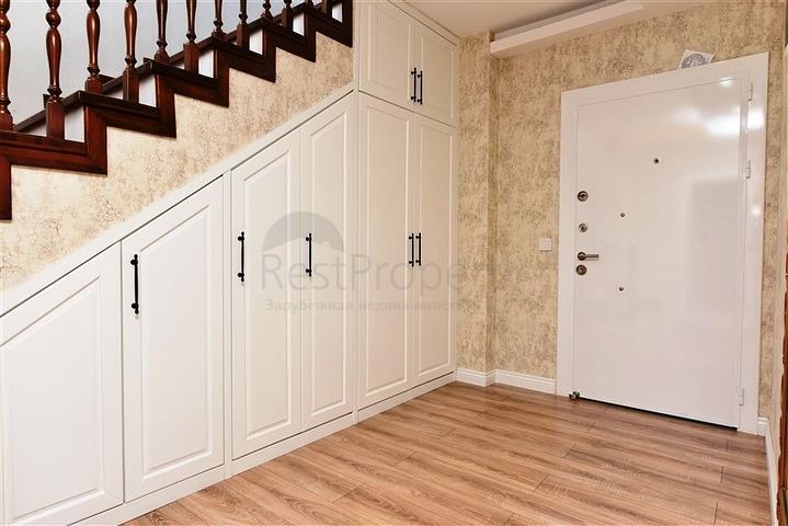 4+1 Penthouse mit offenem Blick auf das Meer und die Alanya-Festung