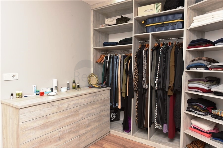 4+1 Penthouse mit offenem Blick auf das Meer und die Alanya-Festung