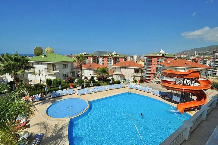 4+1 Penthouse mit offenem Blick auf das Meer und die Alanya-Festung