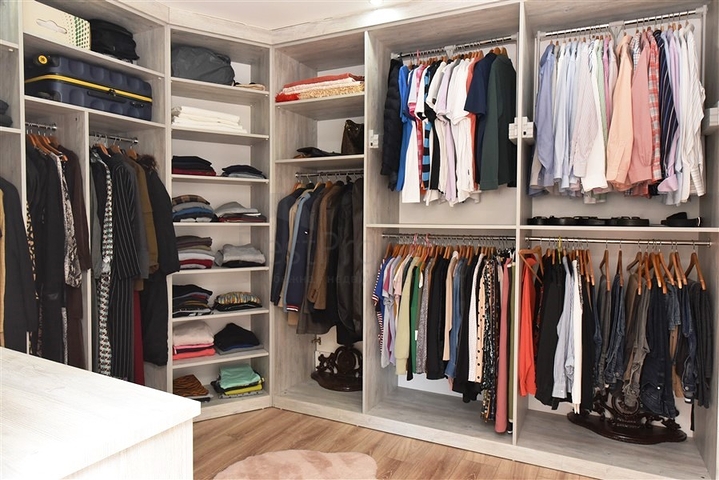 4+1 Penthouse mit offenem Blick auf das Meer und die Alanya-Festung