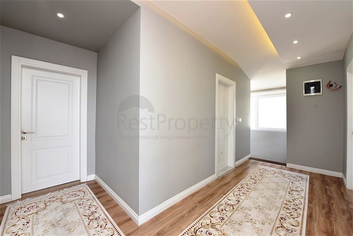 4+1 Penthouse mit offenem Blick auf das Meer und die Alanya-Festung