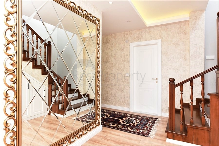 4+1 Penthouse mit offenem Blick auf das Meer und die Alanya-Festung