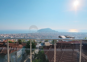 4+1 Villa mit atemberaubender Aussicht und Pool