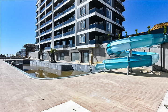 Zweizimmerwohnung mit Panoramablick in Avsallar