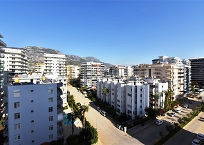 Geräumige 2+1 Wohnung im Stadtteil Mahmutlar