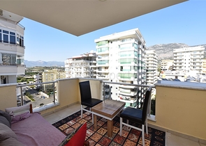 Geräumige 2+1 Wohnung im Stadtteil Mahmutlar