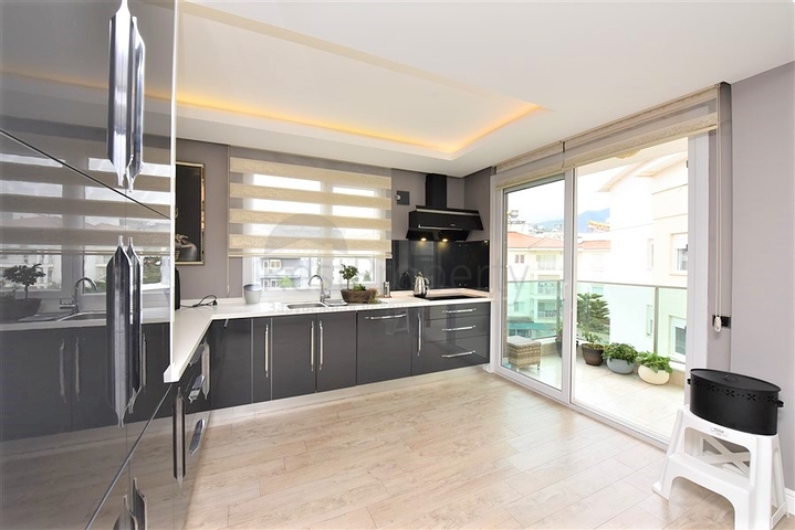 Penthouse 3+1 im Bezirk Oba 