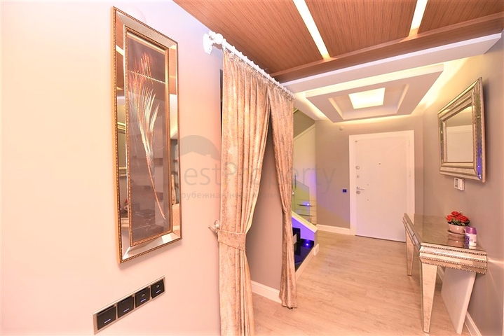 Penthouse 3+1 im Bezirk Oba 