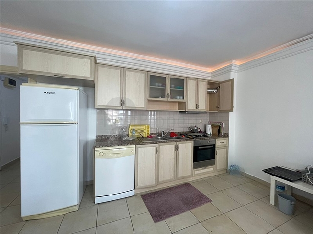 Geräumige 2+1-Wohnung im Stadtteil Oba