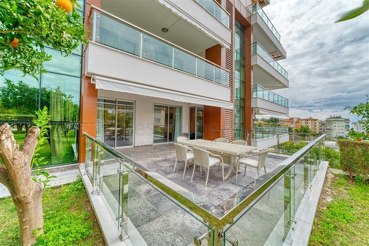 Geräumiges 3+1 Apartment im Stadtteil Djikcilli