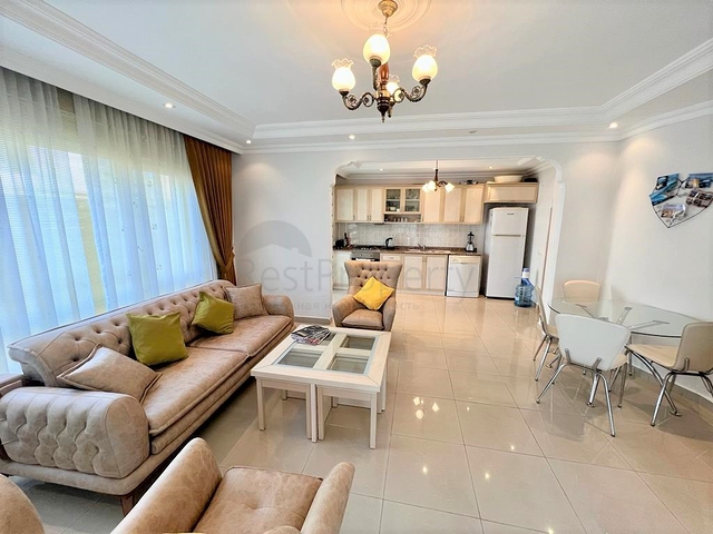 Wohnung in einem offenen Wohngebiet, 250 Meter vom Meer entfernt 