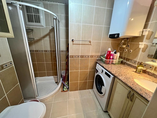 Wohnung in einem offenen Wohngebiet, 250 Meter vom Meer entfernt 