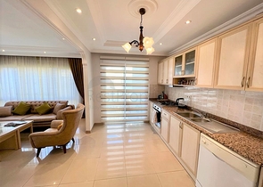 Wohnung in einem offenen Wohngebiet, 250 Meter vom Meer entfernt 