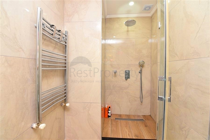 Penthouse im Stadtteil Djikcilli mit der Möglichkeit, die türkische Staatsbürgerschaft zu erhalten