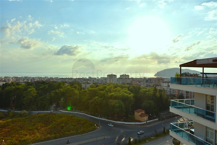 Penthouse im Stadtteil Djikcilli mit der Möglichkeit, die türkische Staatsbürgerschaft zu erhalten