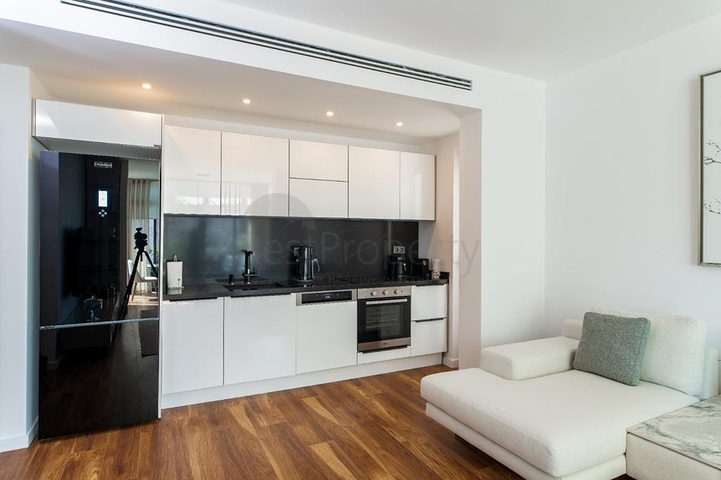 Ein Komplex von Residenzen und Villen in malerischer Lage im Stadtteil Gümüslük