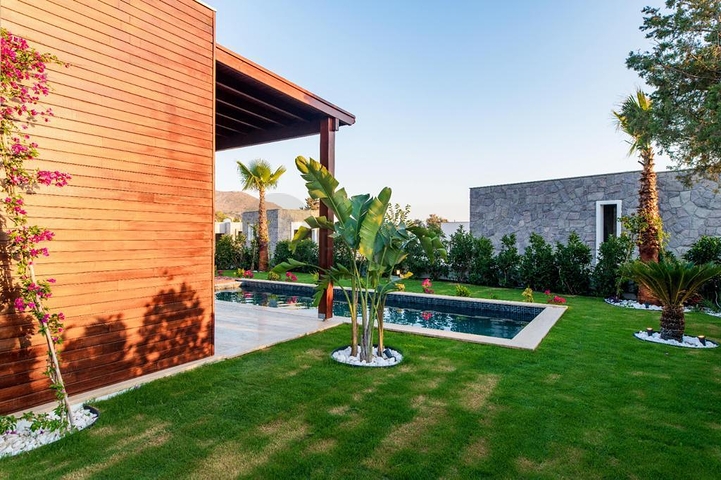 Ein Komplex von Residenzen und Villen in malerischer Lage im Stadtteil Gümüslük