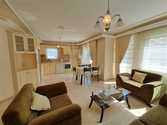 2+1 Wohnung im berühmten Stadtteil Mahmutlar