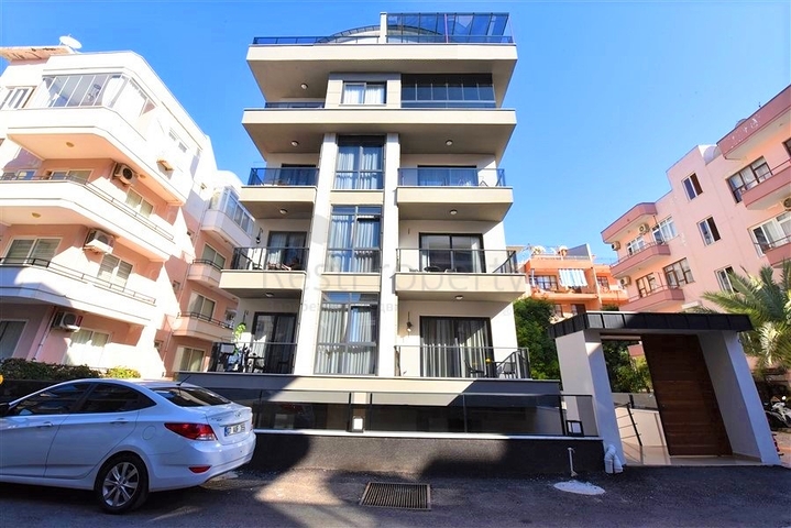Penthouse in einem neuen Komplex mit Meerblick in der Nähe von Kleopatra Beach